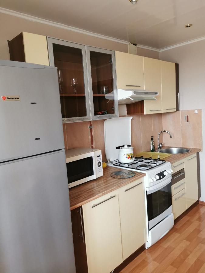 1 Комнатная Квартира В Самом Центре С Видом На Сквер Kostanay Exterior photo